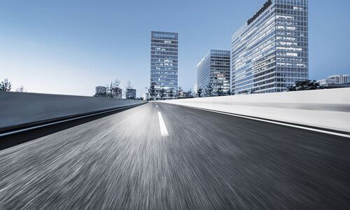 <b>動(dòng)力鋰電池包行業(yè)競爭激烈，未來的路該如何走?</b>