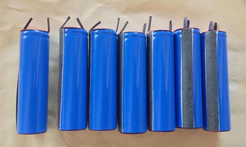 <b>如何提高鋰電池電解液對(duì)極片的均勻浸潤效果</b>
