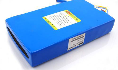 <b>電動(dòng)車(chē)磷酸鐵鋰電池首次充電方法和組裝方法</b>