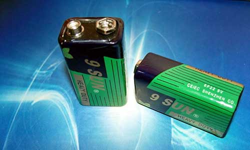 <b>碳性電池和堿性電池怎么區(qū)分？</b>