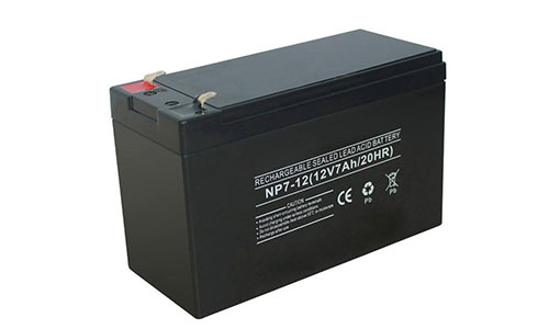 <b>UPS蓄電池使用壽命,UPS蓄電池使用不當(dāng)會有什么危險？</b>