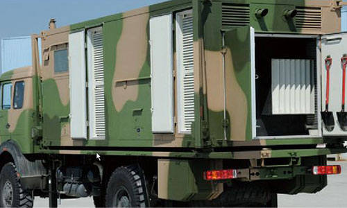 <b>軍用車(chē)載UPS電源系統(tǒng)敲開(kāi)軍用電源市場(chǎng)大門(mén)</b>